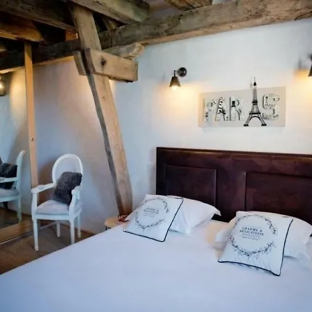 Prázdninový dům House La Maison De Campagne Alvignac